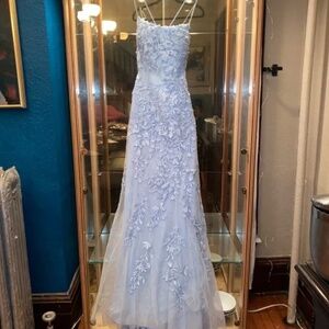 Beautiful Sherri Hill Prom Dress